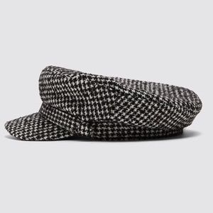 ZARA houndstooth skipper cap!